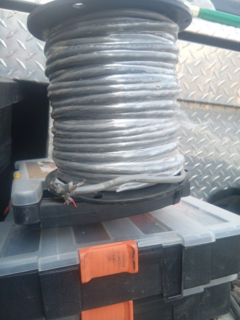 West Penn Wire Auquaseal #AQC430 820ft