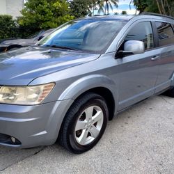 2010 Dodge Journey Mint Shape. Runs Great. Financing With No Credit Check. 