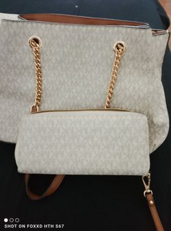 Michael Kors purse