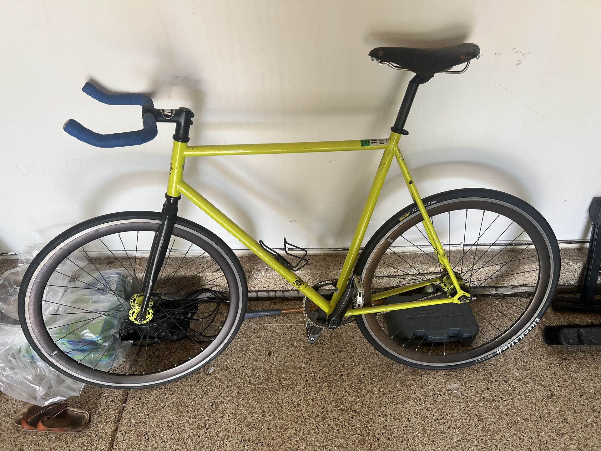 State bicycle Co. Single-speed / Fixed Gear
