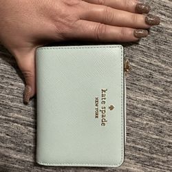 Kate Spade Wallet never used