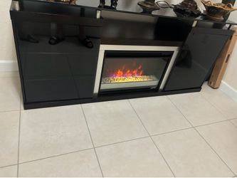 Mesa  con chimenea