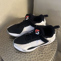 Jordan Kids Luka 4 Basketball Shoes 