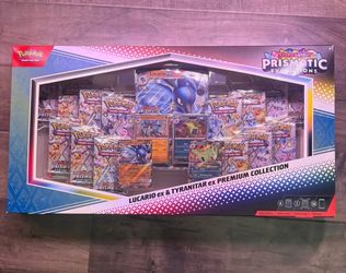Pokémon Prismatic Evolutions Box