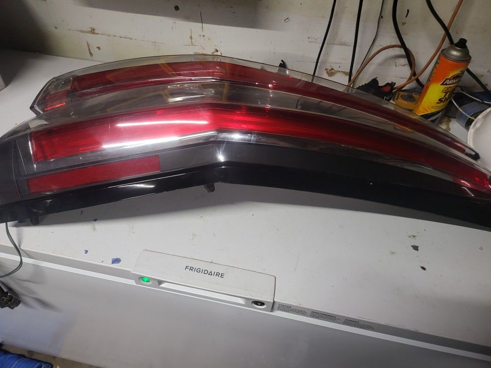 2007-2014 Chevy Tahoe Cadillac Lights 