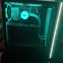 CUSTOM PC