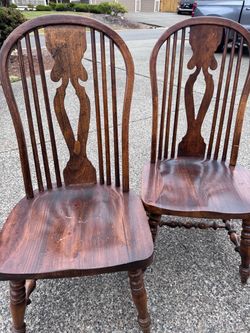 Set of 6 solid wood chairs