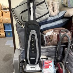 Oreck XL Signature II Upright 