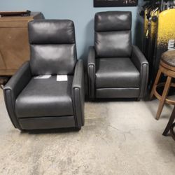 LEATHER PUSHBACK RECLINER