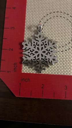 XL James Avery Snowflake Pendant retired