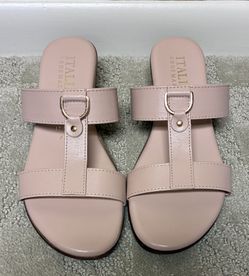 Women’s Sandals Size 7 1/2 by Italian Shoemaker