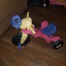 big wheel.lights up and sings dora