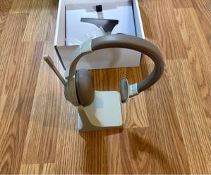 NEW Bluetooth Headset with AI Noise Cancelling Mic & Charging Dock - Light Gray