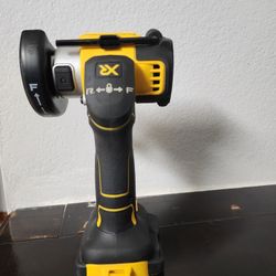 Dewalt DCS438 Cut Off Tool - PREOWNED 