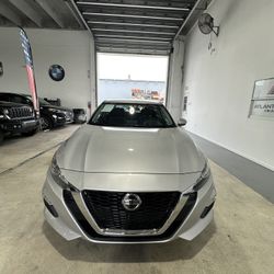 2020 Nissan Altima