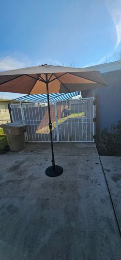 Umbrella With Bace