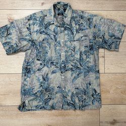 Izod branded short-sleeve button-down shirt