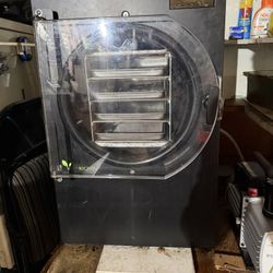 Harvest Right Freeze Dryer - Medium Size