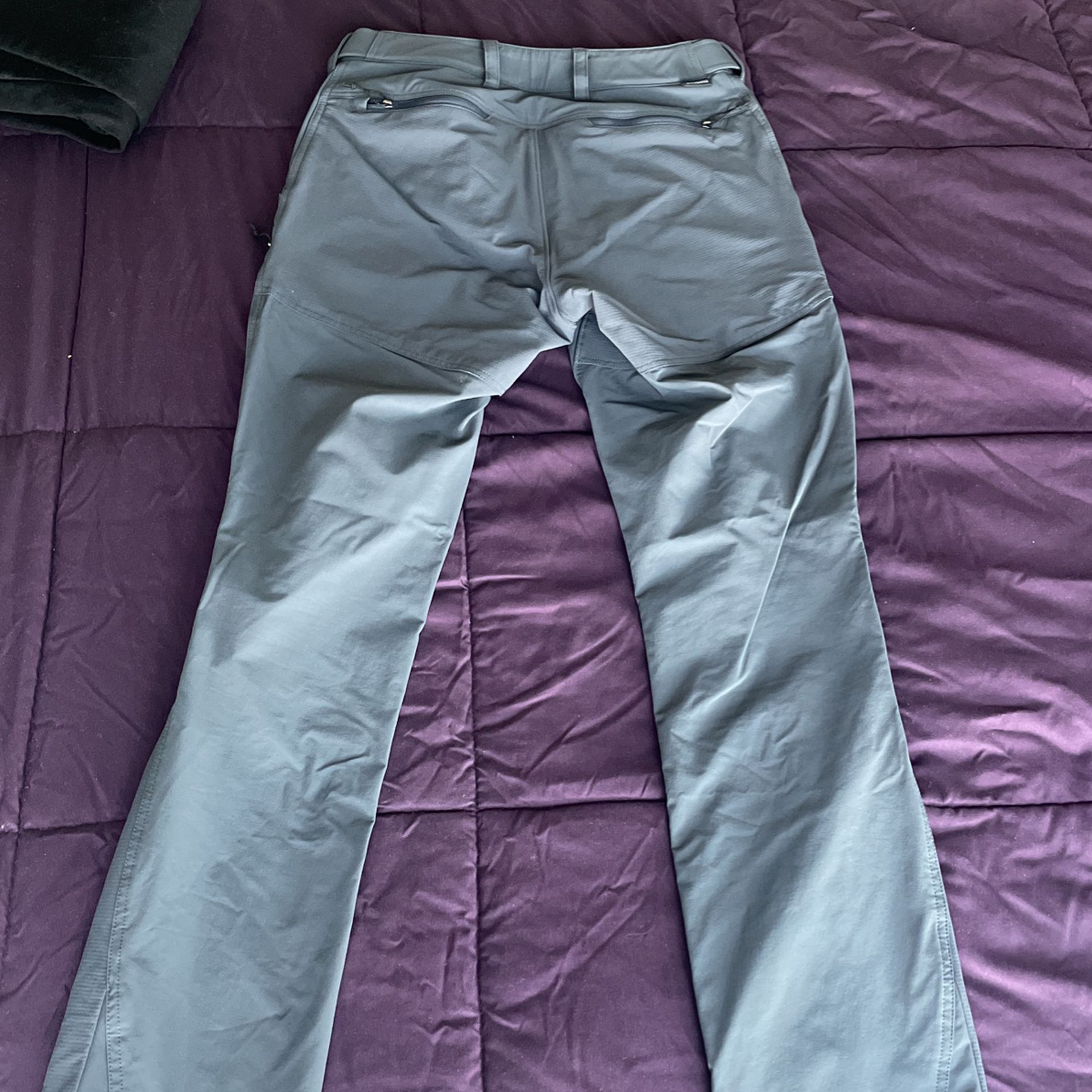 Brand New Patagonia Pants Size 2