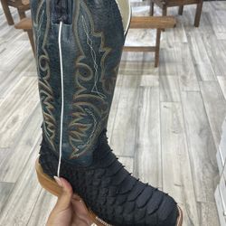 mens western boots 
