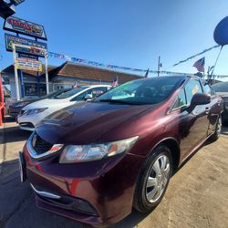 🌵🌵🌵2013 Honda Civic 🌵🌵 Air  Tires