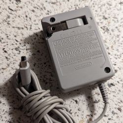 Nintendo DS Charger 