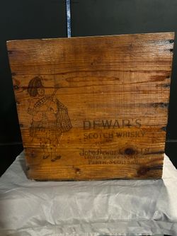 Dewars scotch wooden crate