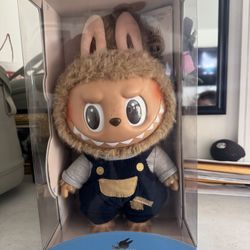 Labubu -Time To Chill Vinyl Plush Doll