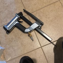 Everwin Plier Stapler