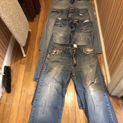 Four Pairs Of Jeans. Two 34/30 Two 32/30 $5 Each. All $15