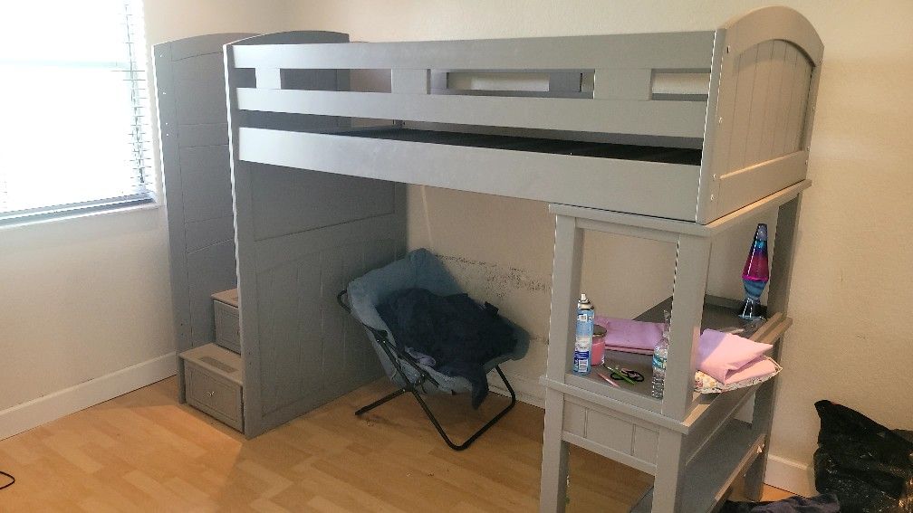 FREE ! Loft Bed With DESK AND Drawer Stairs Free!