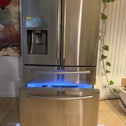 Samsung 28” French door