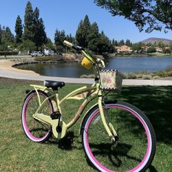 New 3 Speed Hawaiian 🌺 Ladies Beach Cruiser Bike Girls Women’s Bike College Bicycle Standard Adult Size 26” Tires 