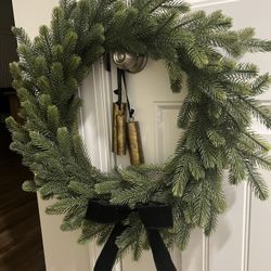Wreath -Brand New 