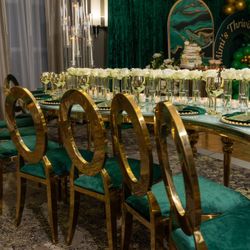 Serpentine Table For Wedding Decorations 