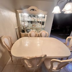 Dining & Display china set 