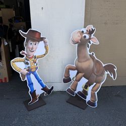 Toy Story Outs 4 Ft 2 Stands $120