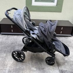 City Select Lux By baby Jogger Double Stroller