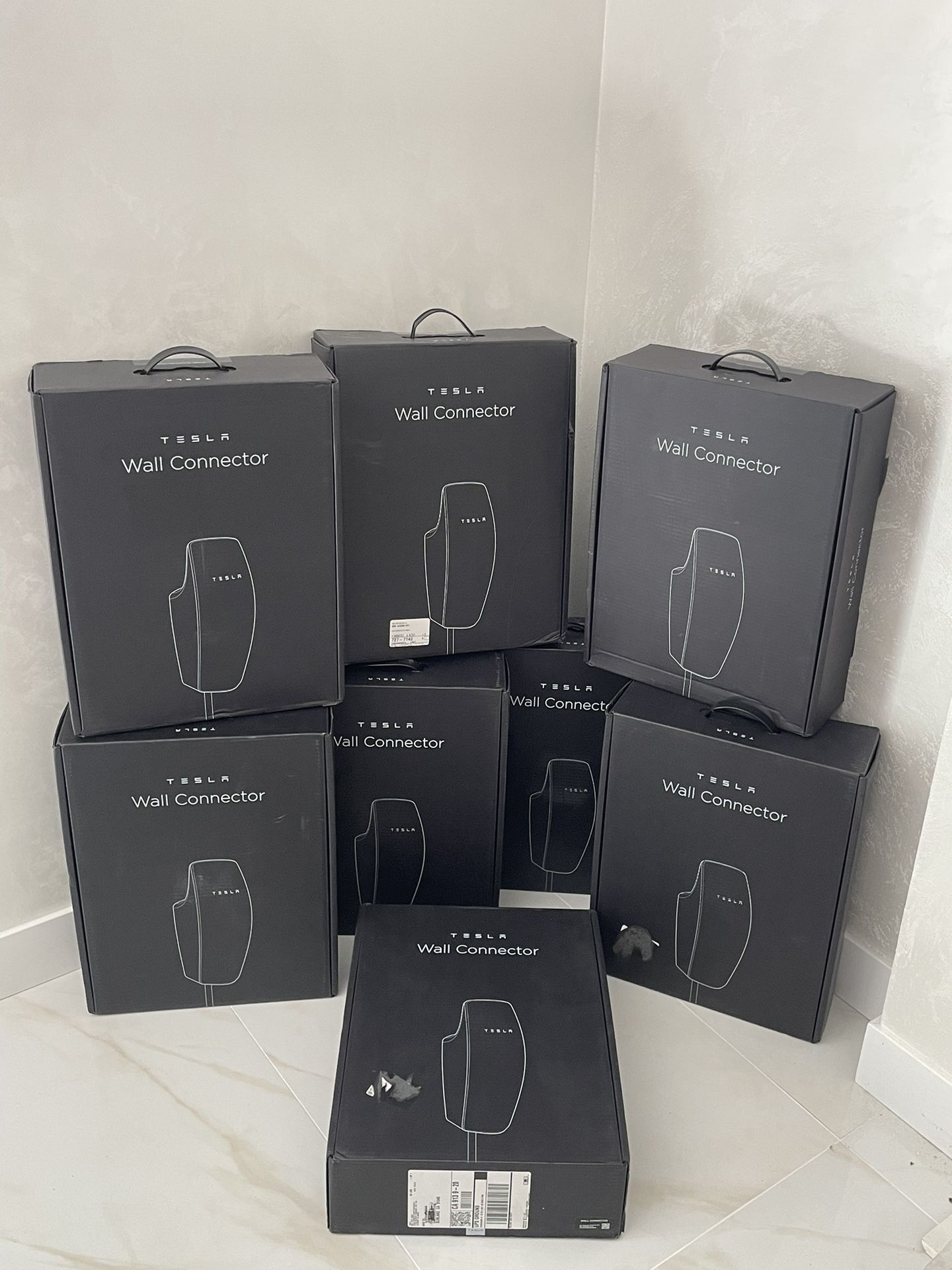 Tesla Wall Connector Car Charger Nema 1450 Outlet EV