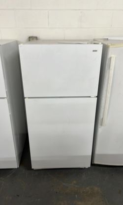Kenmore Top Freezer Fridge – White, clean inside, 19 cu ft