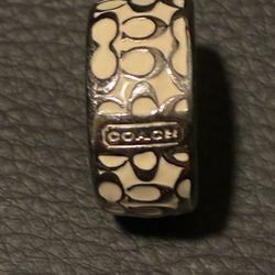 Coach Ring 