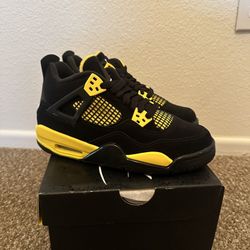 Air Jordan 4