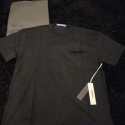 Essentials fear of god t shirt
