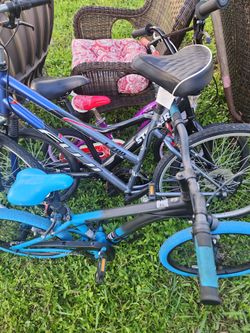 4 bikes