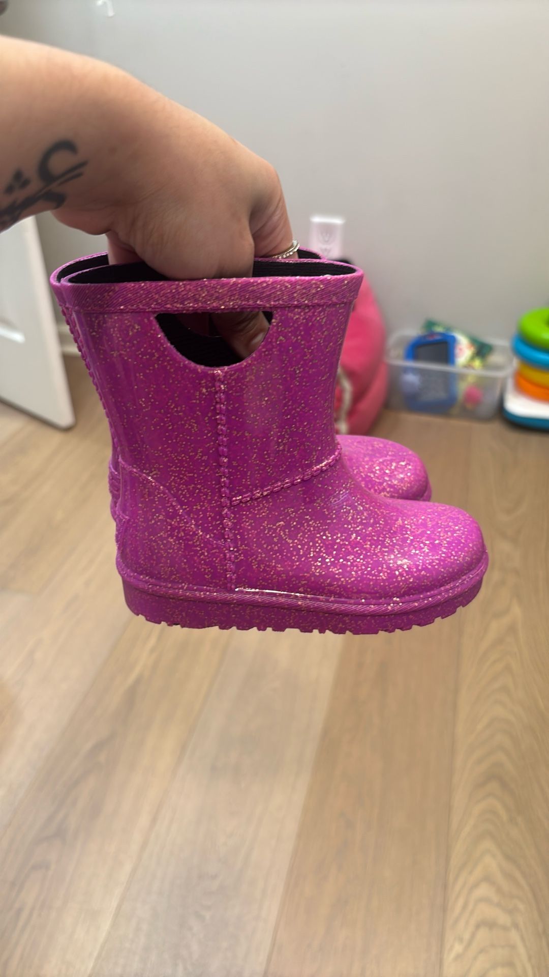 Uggs rain boots (toddler)