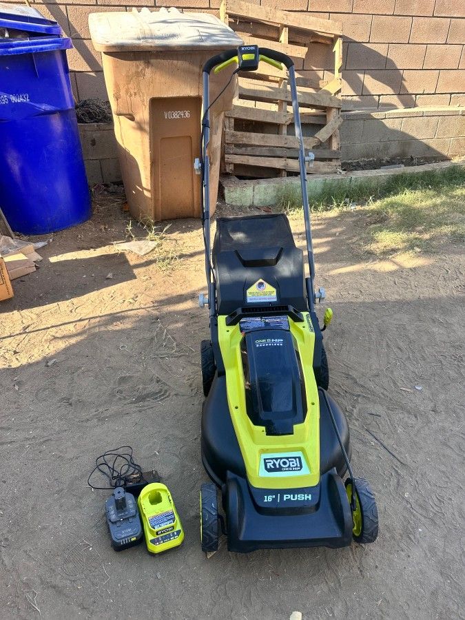 RYOBI ONE+ HP 16 in. 18V Brushless Cordless Walk Behind Lawn Mower with (1) 4.0 Ah Battery and (1) Charger