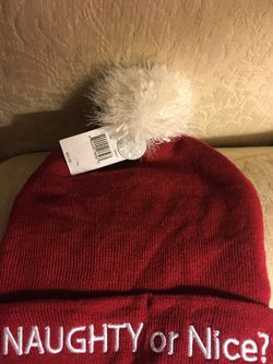 NEW HOLIDAY HAT FOR ADULT