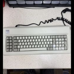 IBM Model F XT 83 Key Buckling Spring Clicky Keyboard 1801449 
