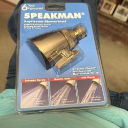 Speakman Shower Head Gold Brand New. 