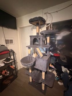 Cat tree
